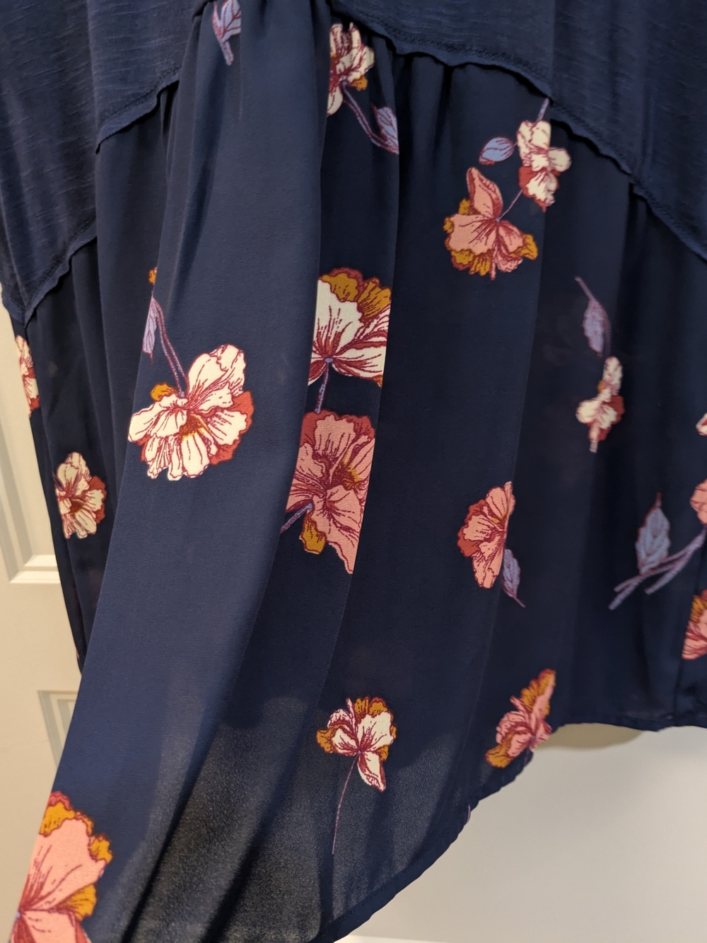 Jolt Navy Short Sleeve Tunic with Floral Hem - Picture 5 of 14